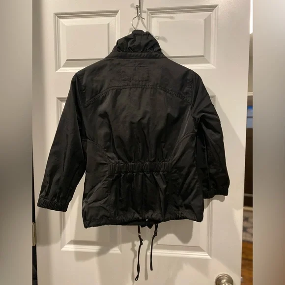 WHBM lightweight Black zip-up Jacket. - Picture 4 of 11